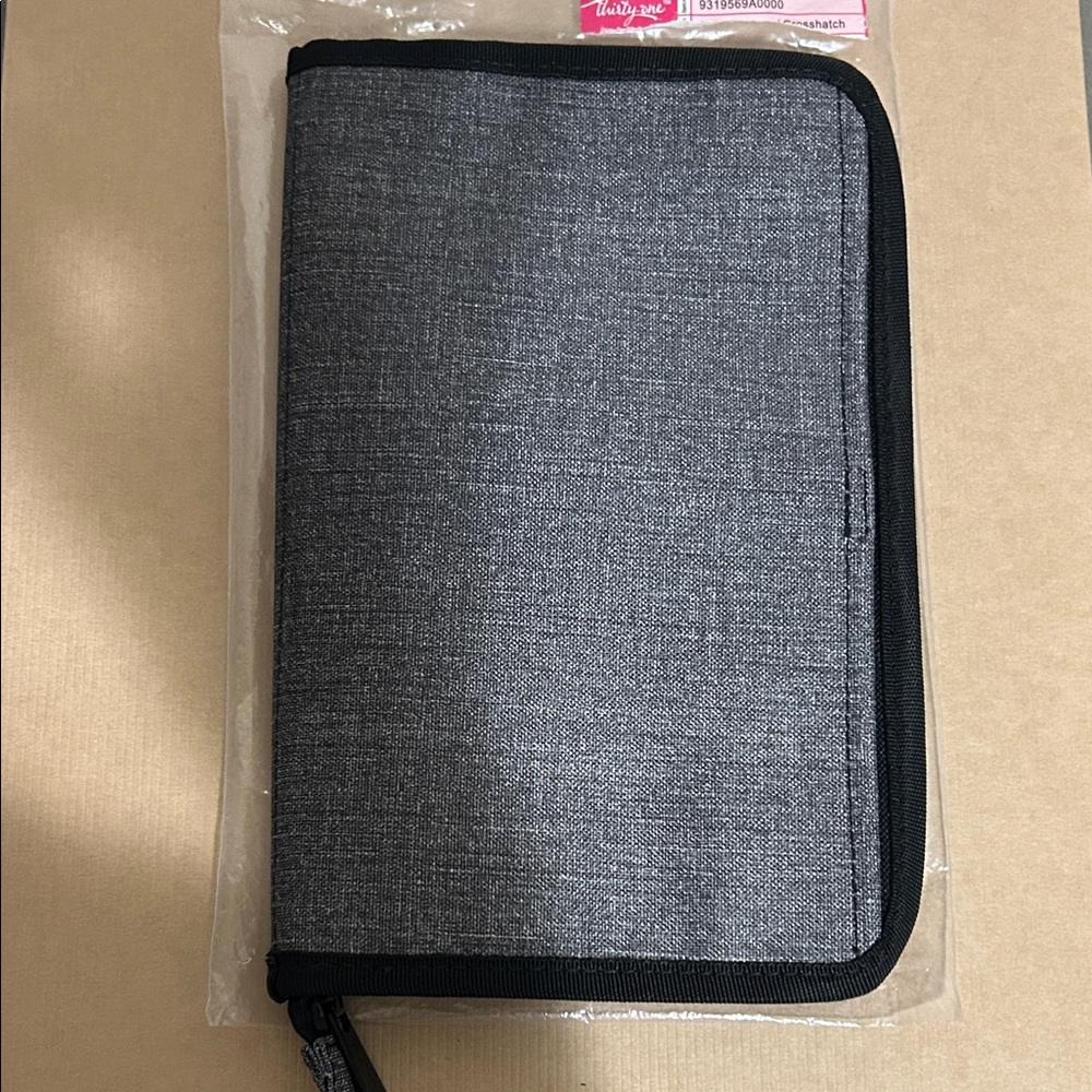 Gray Zippered Organizer